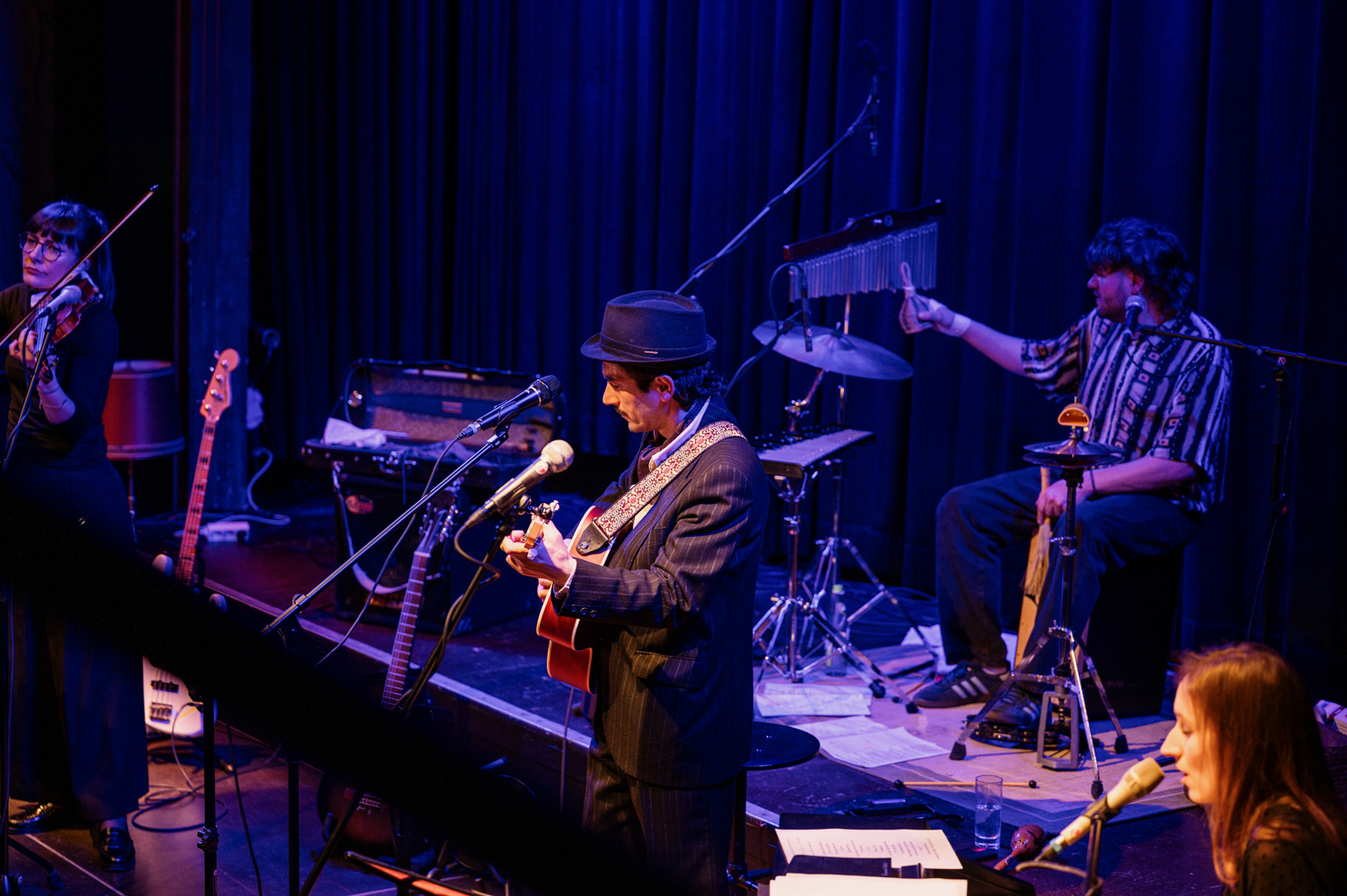 Sincerely, a Friend · Tributeband Leonard Cohen · Alessandro Mega © Spiegelhof Fotografie